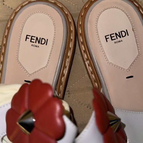 Fendi slides - Picture 7 of 7
